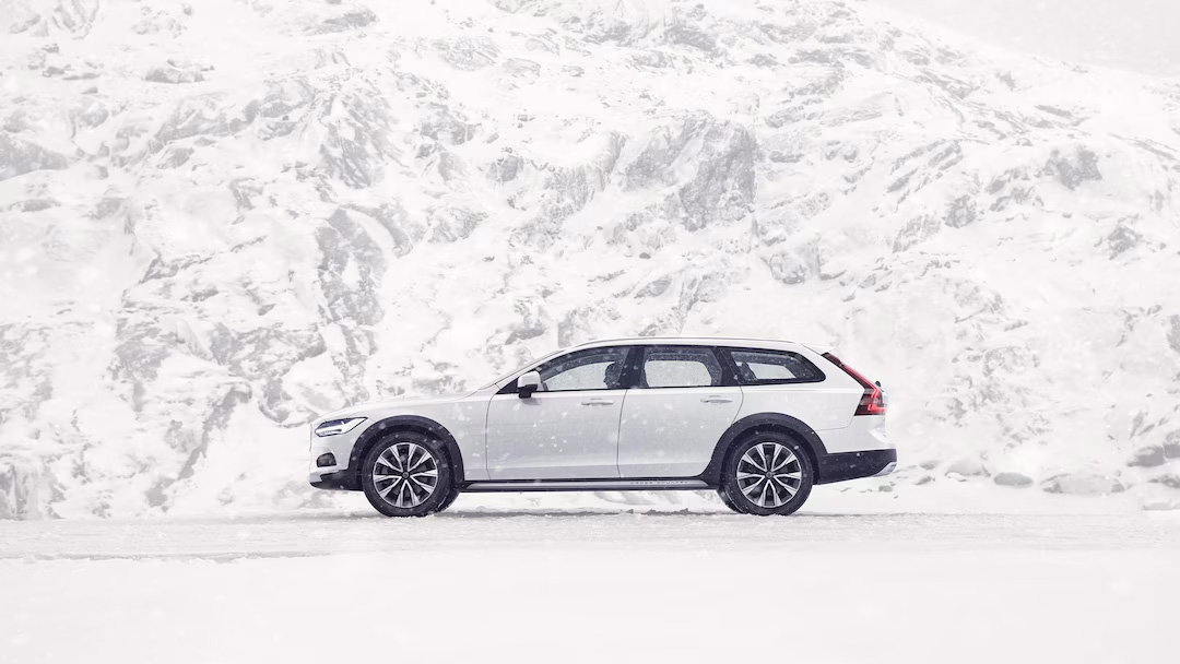 Mezoto-V90-Cross-Country-2