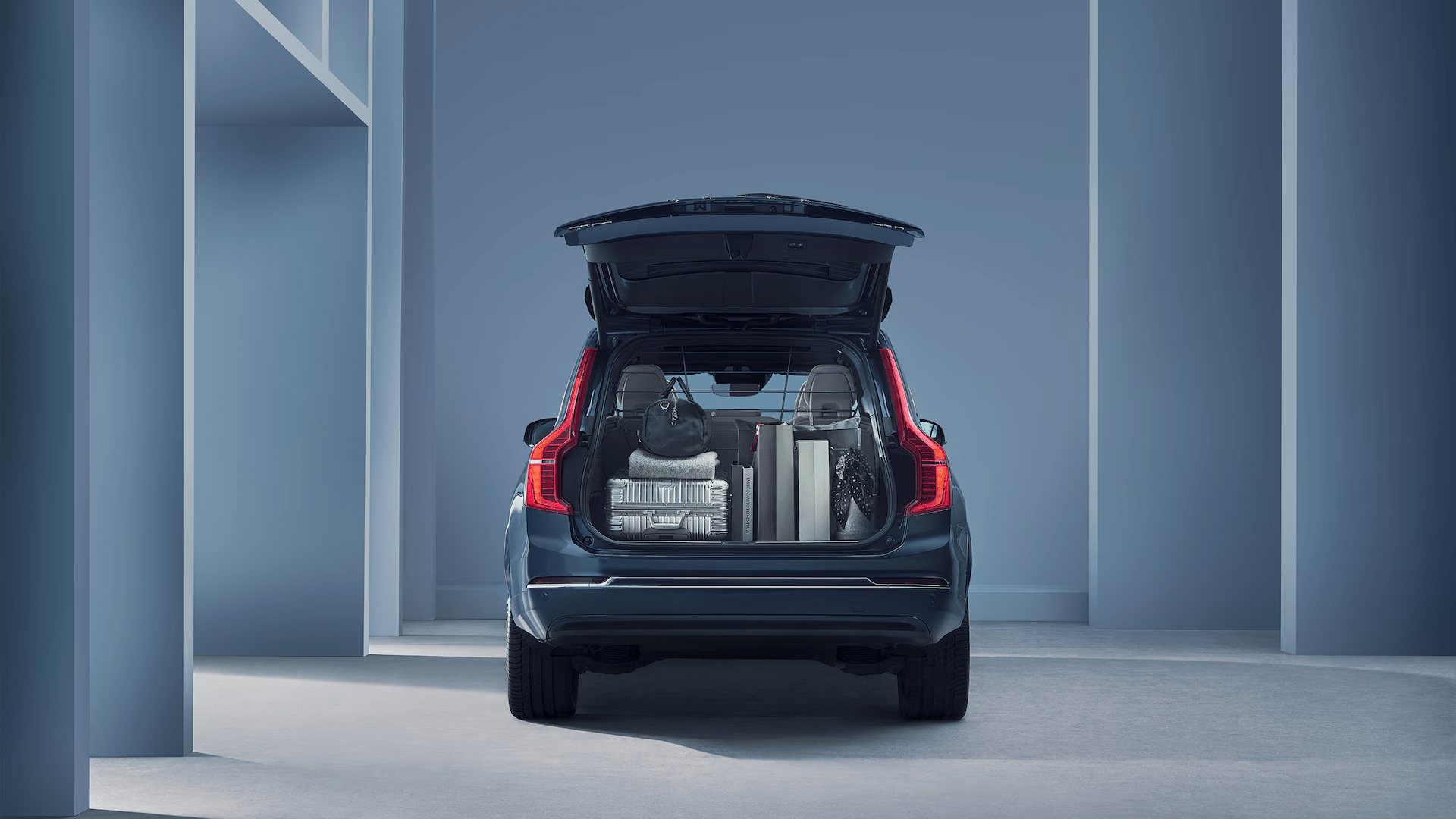 xc90-fuel-gallery-4-16x9-1.png